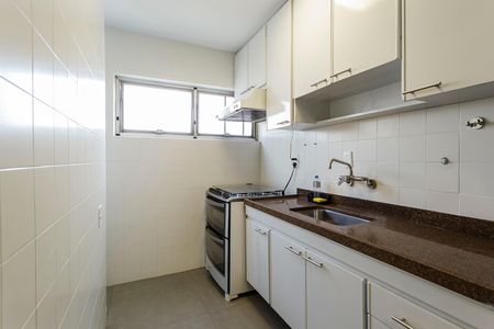 Apartamento para alugar com 107m², 2 quartos e 1 vaga Apartamento para alugar com 107m², 2 quartos e 1 vagaCozinha
