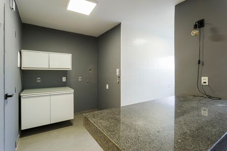 Apartamento para alugar com 107m², 2 quartos e 1 vaga Apartamento para alugar com 107m², 2 quartos e 1 vagaCozinha