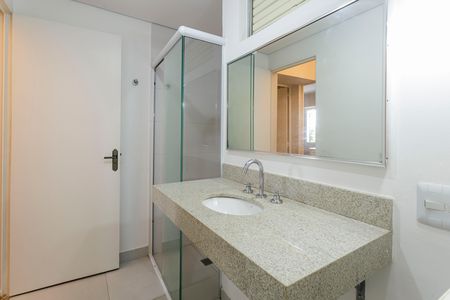 Apartamento para alugar com 107m², 2 quartos e 1 vaga Apartamento para alugar com 107m², 2 quartos e 1 vagaBanheiro Social