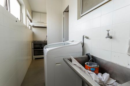 Apartamento para alugar com 107m², 2 quartos e 1 vaga Apartamento para alugar com 107m², 2 quartos e 1 vagaÁrea de Serviço