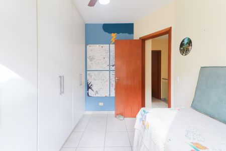 Casa de condomínio à venda com 200m², 3 quartos e 3 vagas Casa de condomínio à venda com 200m², 3 quartos e 3 vagasQuarto 1