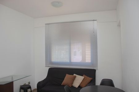 Apartamento à venda com 48m², 1 quarto e 1 vaga Apartamento à venda com 48m², 1 quarto e 1 vagaSala