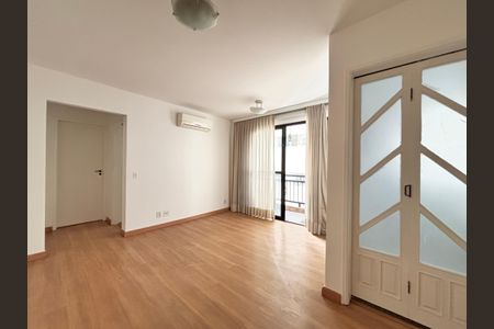 Apartamento para alugar com 44m², 1 quarto e 1 vagaSala