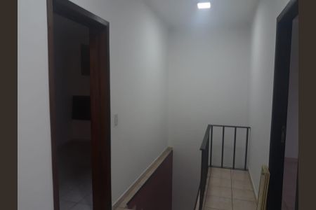 Casa à venda com 145m², 3 quartos e 3 vagasCorredor