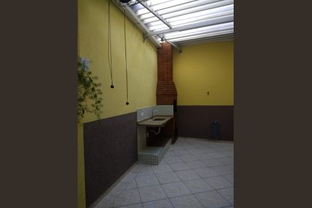 Casa à venda com 145m², 3 quartos e 3 vagasChurrasqueira