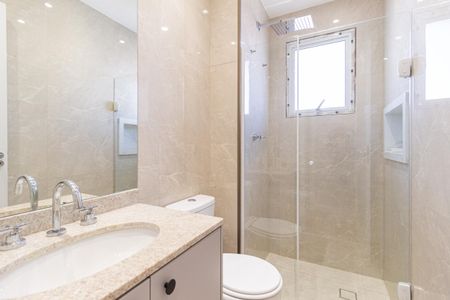 Apartamento à venda com 72m², 2 quartos e 1 vagaBanheiro da suíte 1