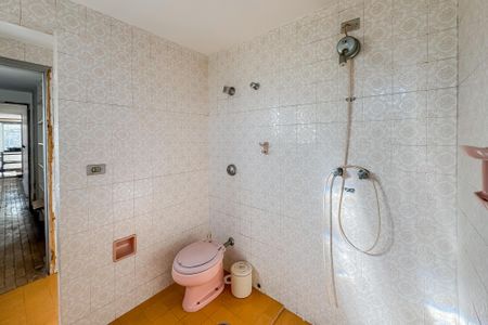 Casa à venda com 167m², 4 quartos e sem vagaBanheiro do Quarto do primeiro andar 