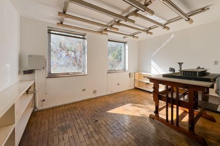 Casa à venda com 167m², 4 quartos e sem vagaQuarto do primeiro andar 