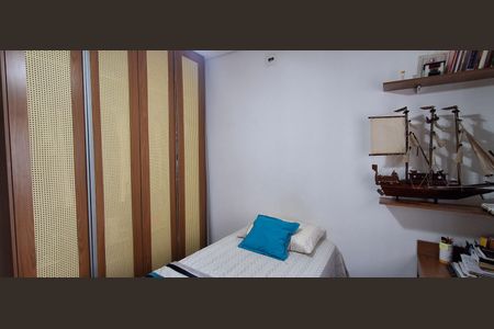 Casa à venda com 151m², 4 quartos e 3 vagas Casa à venda com 151m², 4 quartos e 3 vagasQuarto 1