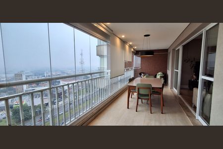 Casa à venda com 151m², 4 quartos e 3 vagas Casa à venda com 151m², 4 quartos e 3 vagasVaranda da Sala