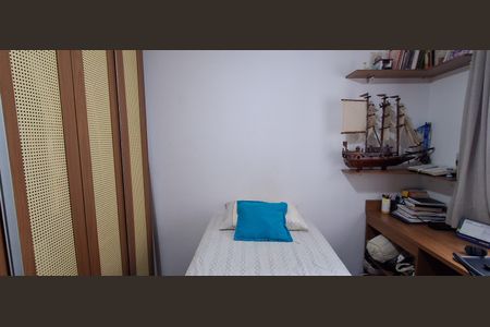 Casa à venda com 151m², 4 quartos e 3 vagas Casa à venda com 151m², 4 quartos e 3 vagasQuarto 1