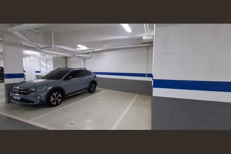 Casa à venda com 151m², 4 quartos e 3 vagas Casa à venda com 151m², 4 quartos e 3 vagasGaragem