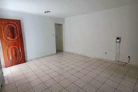 Casa à venda com 155m², 2 quartos e 2 vagas