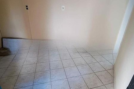 Casa à venda com 155m², 2 quartos e 2 vagas