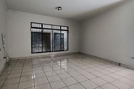 Casa à venda com 155m², 2 quartos e 2 vagas