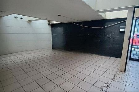 Casa à venda com 155m², 2 quartos e 2 vagas