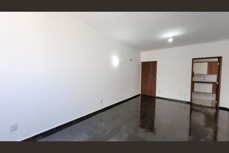 Apartamento à venda com 75m², 2 quartos e 1 vaga Apartamento à venda com 75m², 2 quartos e 1 vagaSala