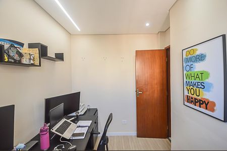 Apartamento à venda com 112m², 4 quartos e 2 vagas Apartamento à venda com 112m², 4 quartos e 2 vagasEscritório