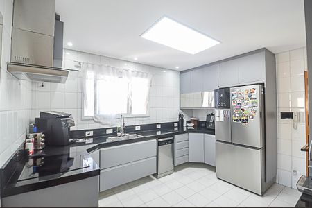 Apartamento à venda com 112m², 4 quartos e 2 vagas Apartamento à venda com 112m², 4 quartos e 2 vagasCozinha