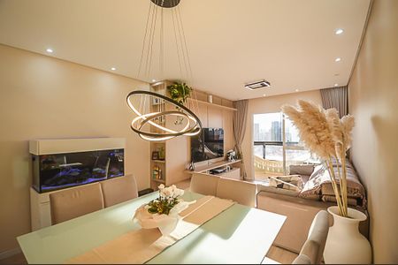 Apartamento à venda com 112m², 4 quartos e 2 vagas Apartamento à venda com 112m², 4 quartos e 2 vagasSala