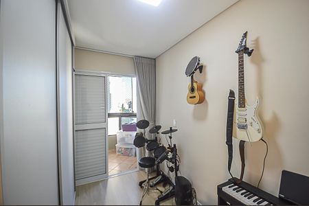 Apartamento à venda com 112m², 4 quartos e 2 vagas Apartamento à venda com 112m², 4 quartos e 2 vagasQuarto 2