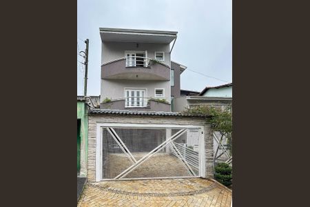 Casa à venda com 205m², 3 quartos e 4 vagas