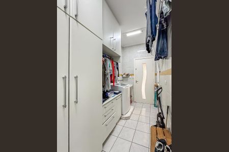 Casa à venda com 205m², 3 quartos e 4 vagas