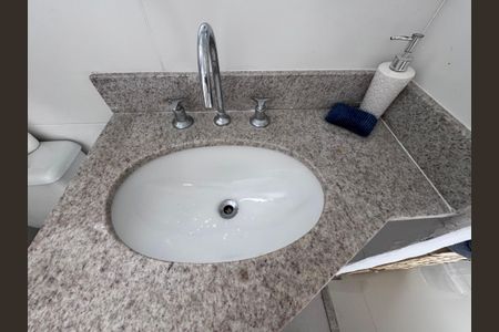 Apartamento à venda com 126m², 3 quartos e 2 vagasSuíte 2 - Banheiro