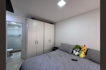 Apartamento à venda com 126m², 3 quartos e 2 vagasSuíte 1
