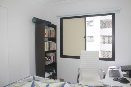 Apartamento à venda com 70m², 2 quartos e 2 vagasQuarto 