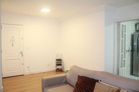 Apartamento à venda com 70m², 2 quartos e 2 vagasSala