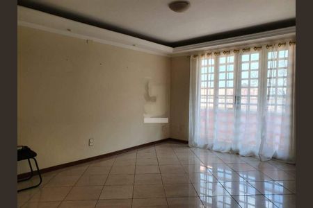 Casa à venda com 360m², 4 quartos e 4 vagas