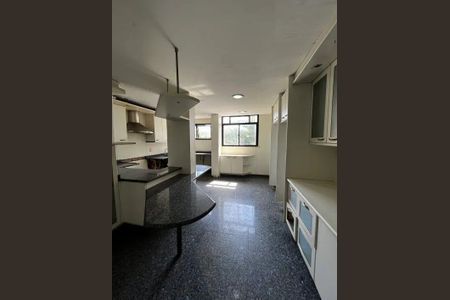 Apartamento à venda com 745m², 5 quartos e 4 vagas