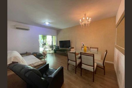 Casa à venda com 252m², 4 quartos e 2 vagas