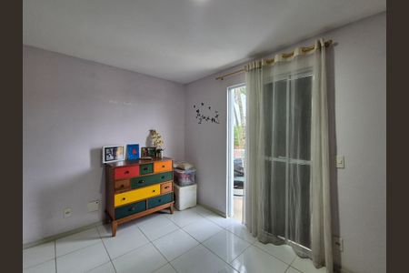 Casa de condomínio à venda com 100m², 2 quartos e 2 vagasSuite