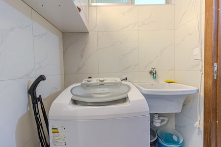 Apartamento à venda com 90m², 3 quartos e 1 vagaÁrea de Serviço