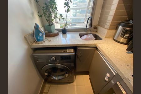 Apartamento à venda com 85m², 2 quartos e 1 vagaCozinha e Área de Serviço