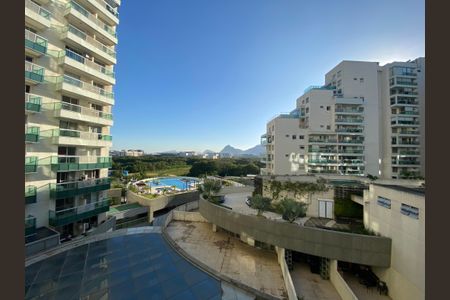 Apartamento à venda com 85m², 2 quartos e 1 vagaVaranda - Quarto 1