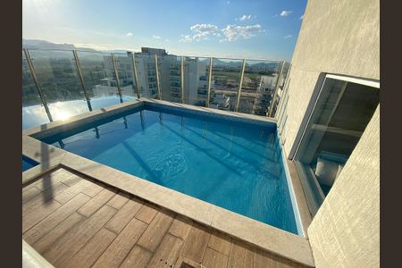 Apartamento à venda com 85m², 2 quartos e 1 vagaÁrea comum - Piscina
