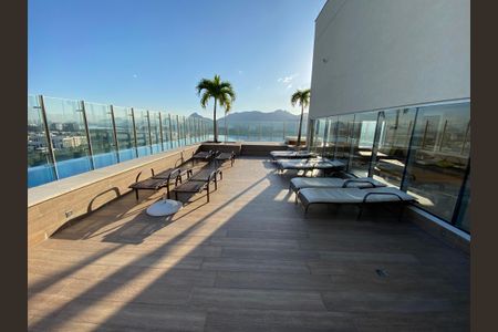 Apartamento à venda com 85m², 2 quartos e 1 vagaÁrea comum - Piscina