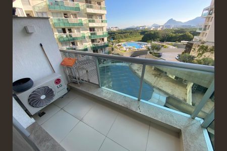 Apartamento à venda com 85m², 2 quartos e 1 vagaVaranda - Sala