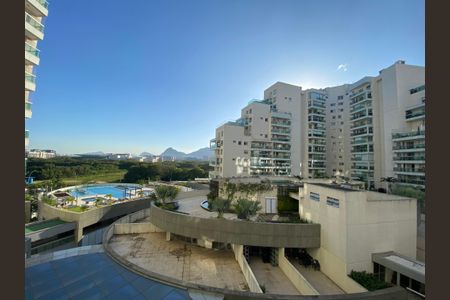 Apartamento à venda com 85m², 2 quartos e 1 vagaVaranda - Sala