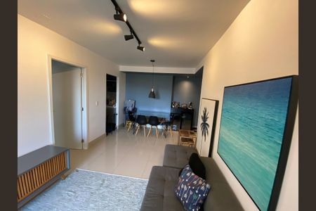 Apartamento à venda com 85m², 2 quartos e 1 vagaSala