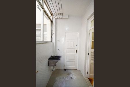 Apartamento à venda com 107m², 3 quartos e sem vagaÁrea de Serviço