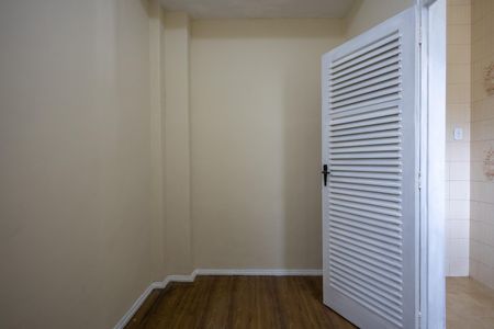 Apartamento à venda com 72m², 2 quartos e 1 vagaQuarto de Serviço