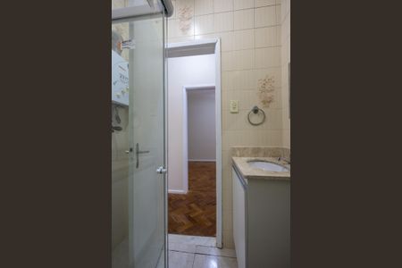 Apartamento à venda com 72m², 2 quartos e 1 vagaBanheiro Social