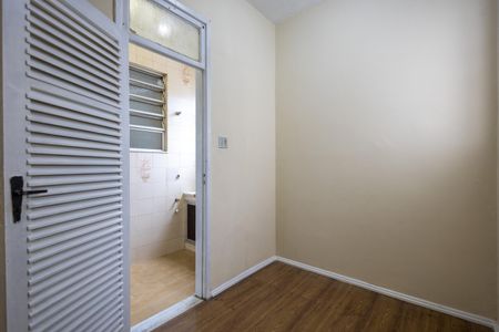 Apartamento à venda com 72m², 2 quartos e 1 vagaQuarto de Serviço