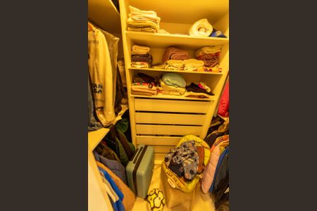 Apartamento à venda com 109m², 3 quartos e 2 vagasCloset da suíte