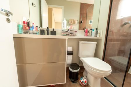 Apartamento à venda com 109m², 3 quartos e 2 vagasBanheiro da suíte