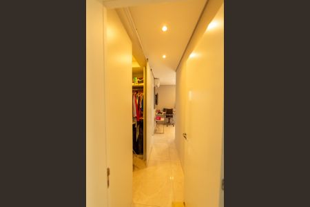 Apartamento à venda com 109m², 3 quartos e 2 vagasCloset da suíte